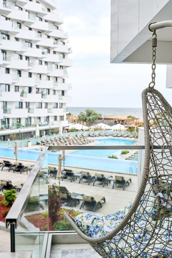 Infinity Summer Crib - Parking *